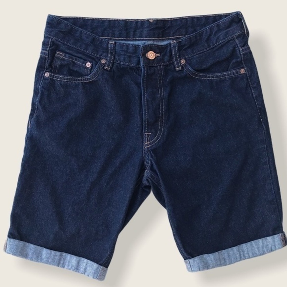H&M Dark Denim Slim Fit Shorts Size 30”
